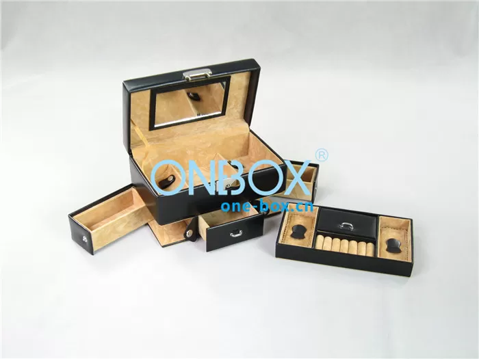 Elegant Handicraft Luxury Jewelry Packaging Boxes For Women / Men