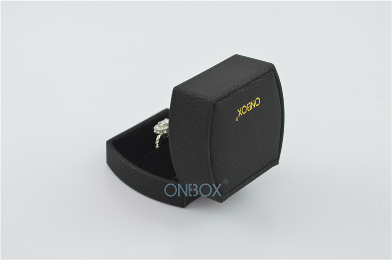 Unique Icebox Small Jewelry Box For Single Ring , Gift Packing Box Unique Icebox Small Jewelry Box For Single Ring , Gift Packing Box