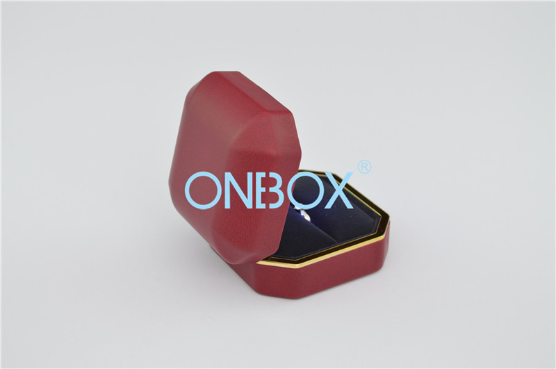 Octagonal Leather packaging jewelry boxes gift presentation boxes In PU Leather