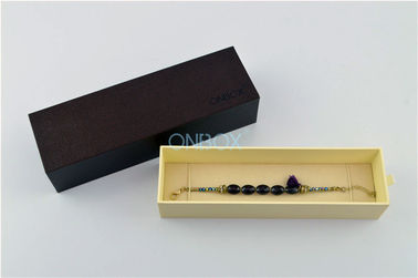 Beige Velvet Bracelet Gift Box In Fine Paper / Custom Printed Corrugated Boxes