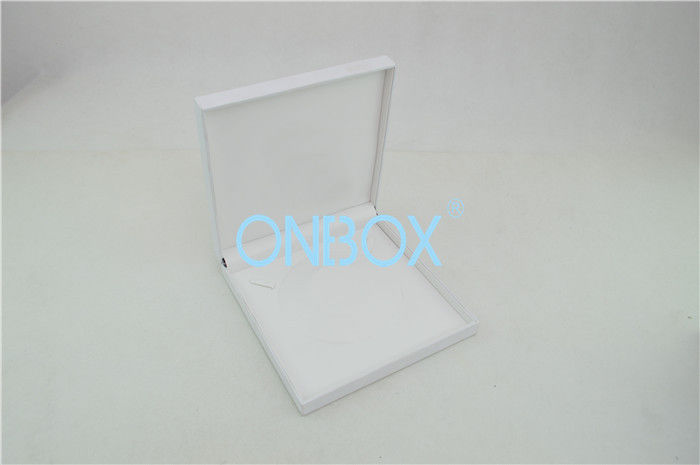 Women Necklace Elegant Jewelry Packaging Boxes Leatherette On Top
