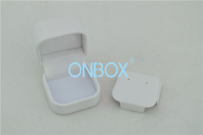 Women Earring Jewelry Box Packaging With White PU Leather Hinge Closure